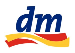 Leuchtreklame-Tirol Projekt Brigitta Passage in Wien mit vielen Markenlogos dm